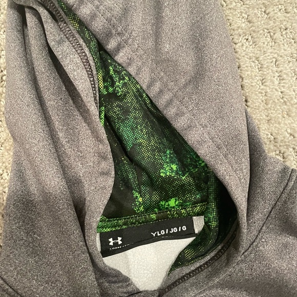 4 Under Armour and Nike Youth Boy’s Sweatshirts - Picture 7 of 9